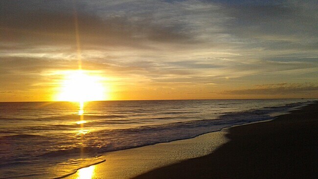 Building Photo - 1300 Seaway Dr