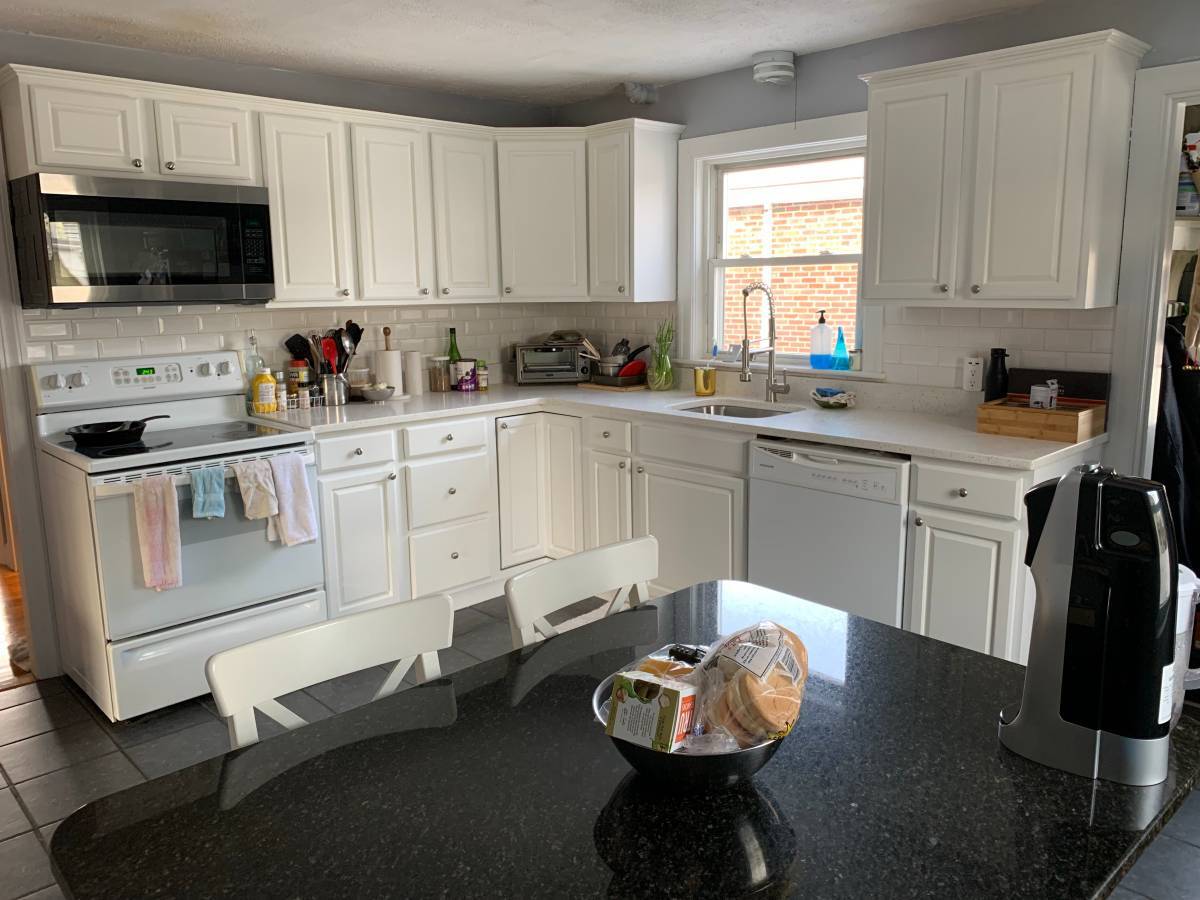 Building Photo - 14 Hardy St