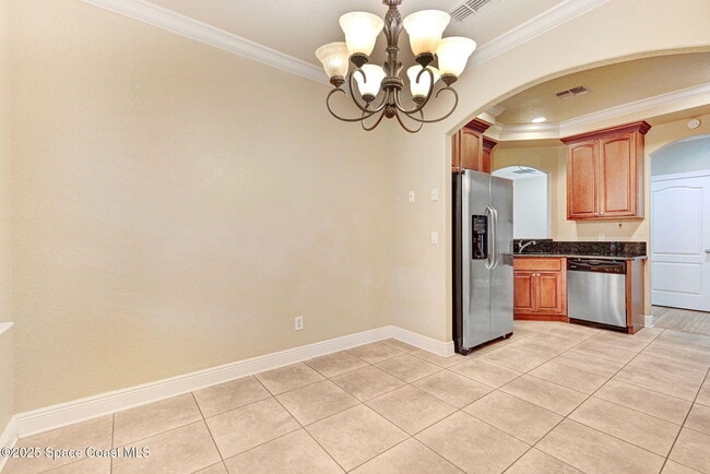 Building Photo - 1795 Noel Pl