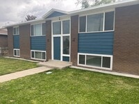 Building Photo - 657 Gold Hunter LLC