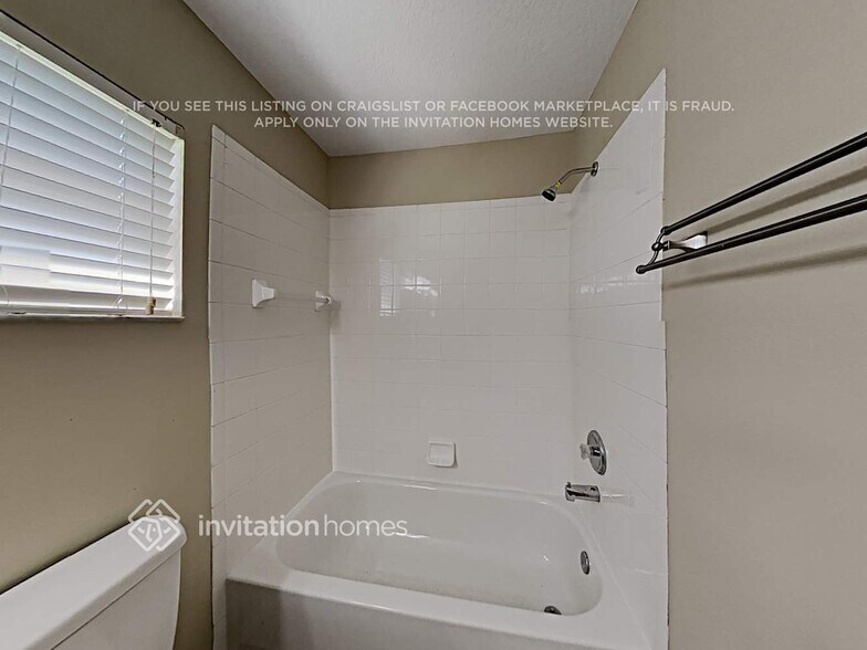 Building Photo - 1705 Curlew Ct