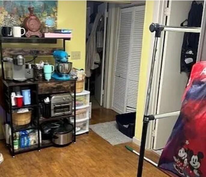 Building Photo - 40 Marscher Pl