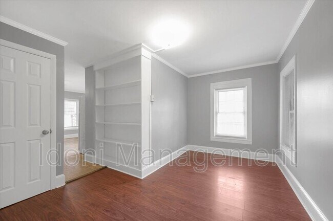 Building Photo - 70 Merchants Ave