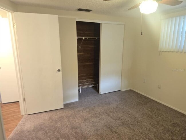 Building Photo - 11835 Meadow Dr