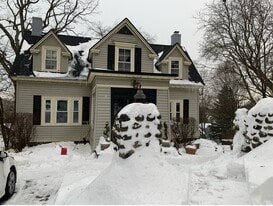 Building Photo - 87 Cliffe Ave