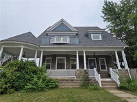 Building Photo - 1844 Broad St