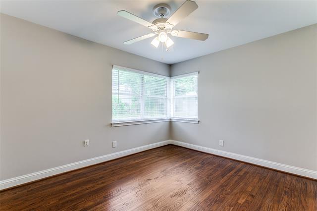 Building Photo - 2130 Forest Oaks Dr