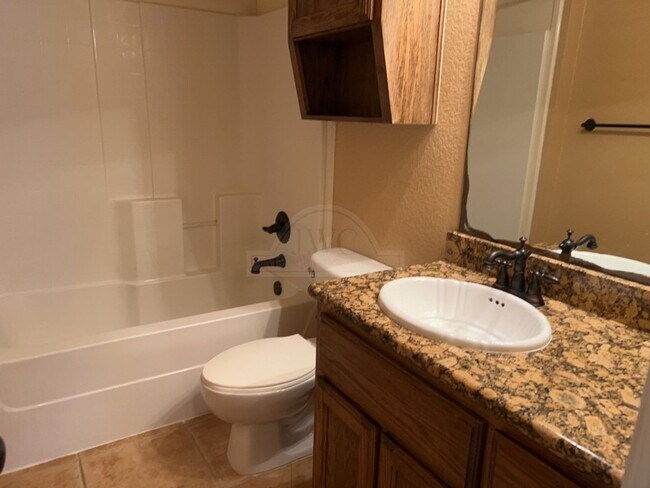 Building Photo - 4701 Autumn Valley Dr