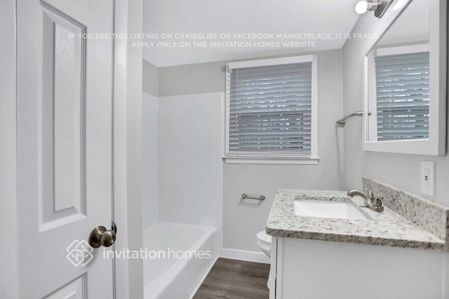 Building Photo - 2860 Springfield Ct SW