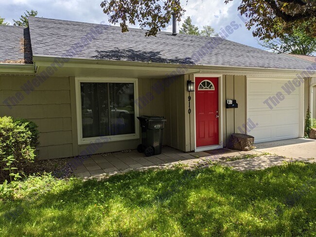 Building Photo - Now leasing for August!