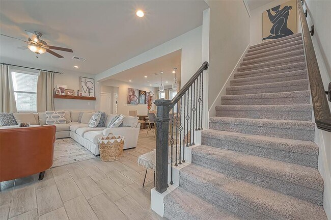 Building Photo - 23611 Blackhaw Blossom Ln