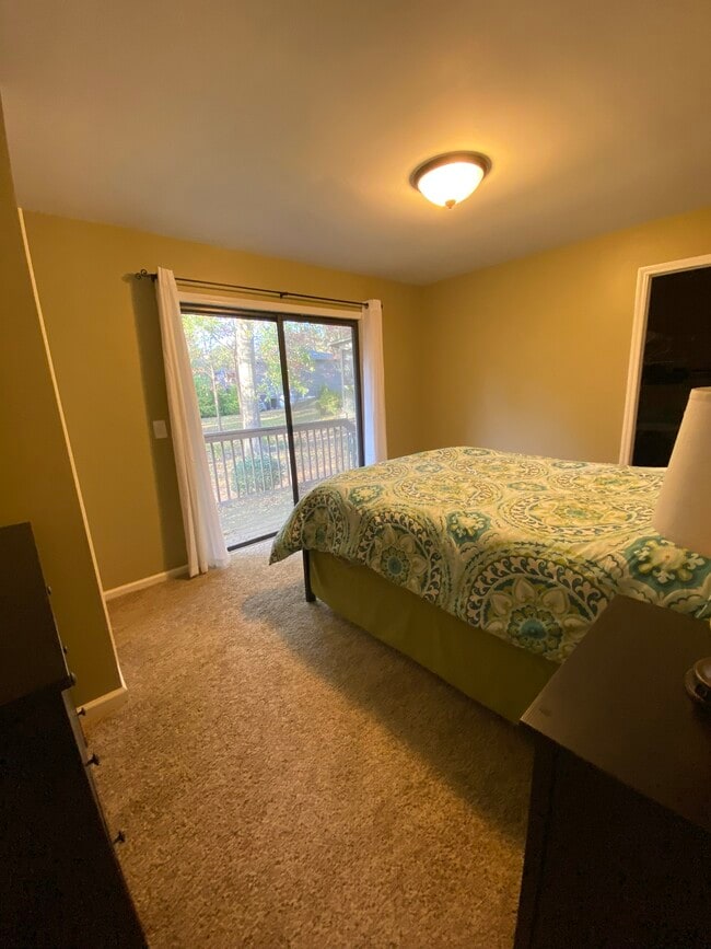 Building Photo - 4 Safe Haven Ct