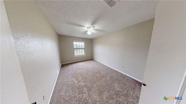 Building Photo - 4505 River Oaks Dr