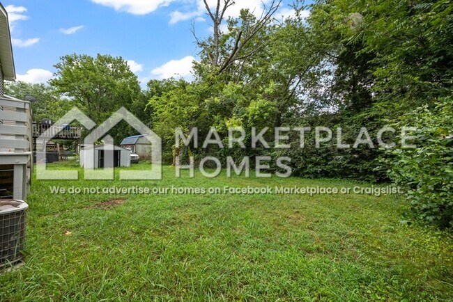 Building Photo - 4028 Sewall Dr SW