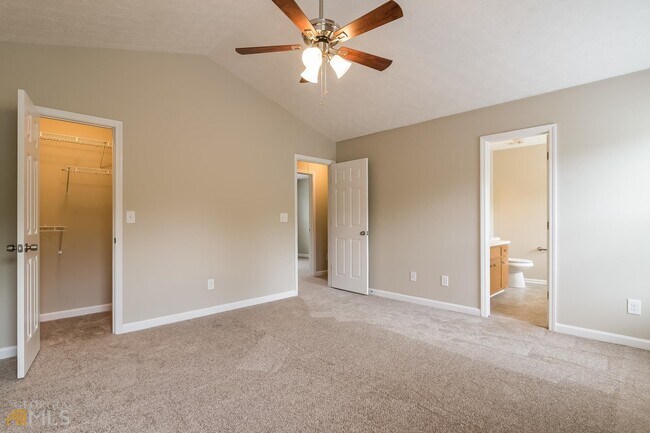 Building Photo - 4745 Turning Leaf Dr