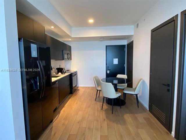 Building Photo - 398 NE 5th St