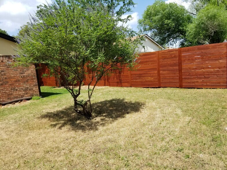 Building Photo - 4813 Wagner Dr