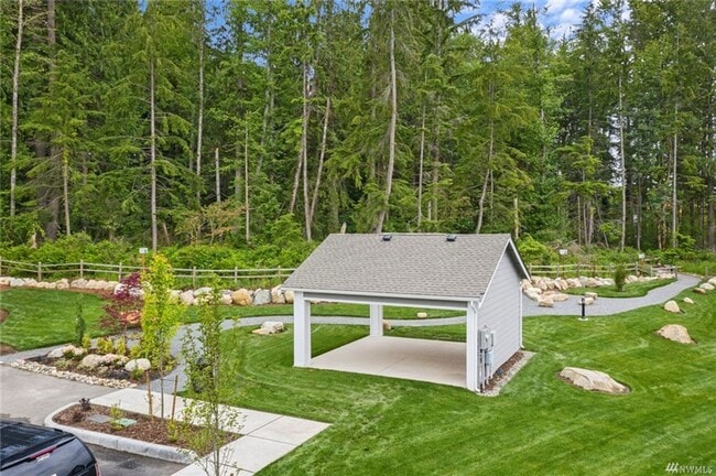 Primary Photo - Tranquil Greenbelt Retreat – Stylish 3-Bed...