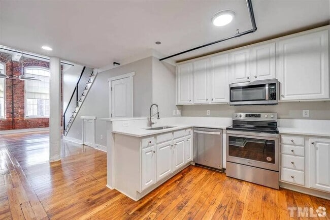 Building Photo - 1535 Caraleigh Mills Ct