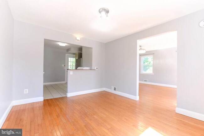 Building Photo - 2600 Arvin St