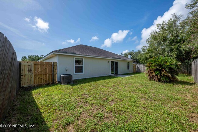 Building Photo - 570 Manship Dr