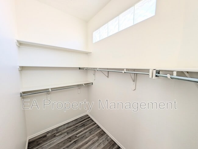 Building Photo - 363 Pinon Creek Rd SE