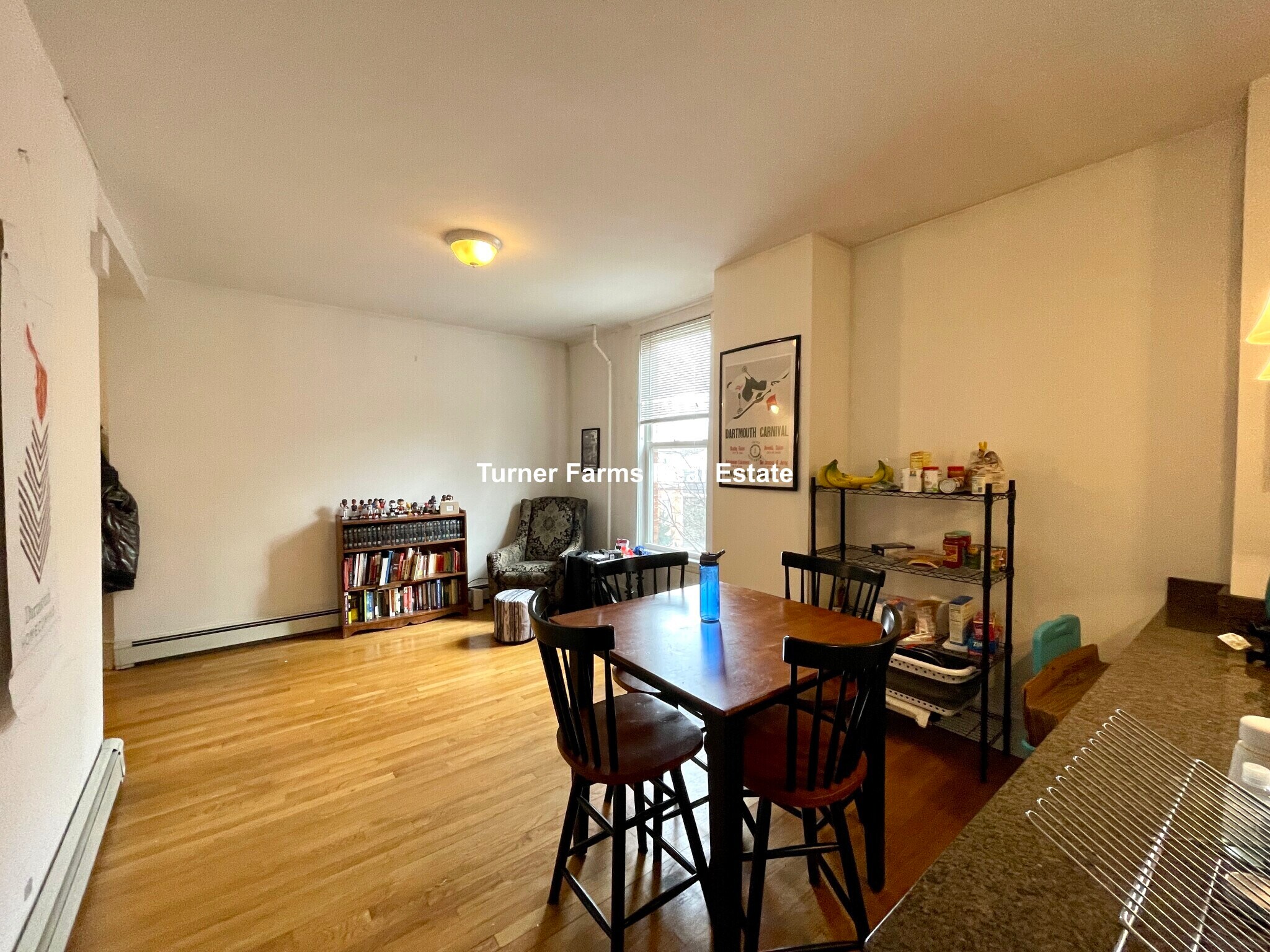 Building Photo - 38 Newton St