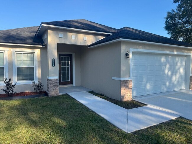 Building Photo - Brand New Home for Rent located in a quite setting