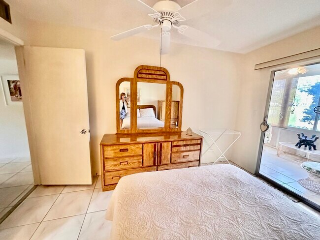 Building Photo - 1805 Eleuthera Point