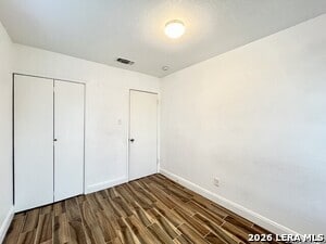 Building Photo - 2106 Henrietta St
