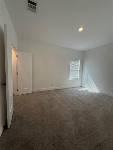 Building Photo - 2707 Carpenter Ave