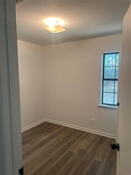 Building Photo - 3309 Cross Ridge Rd