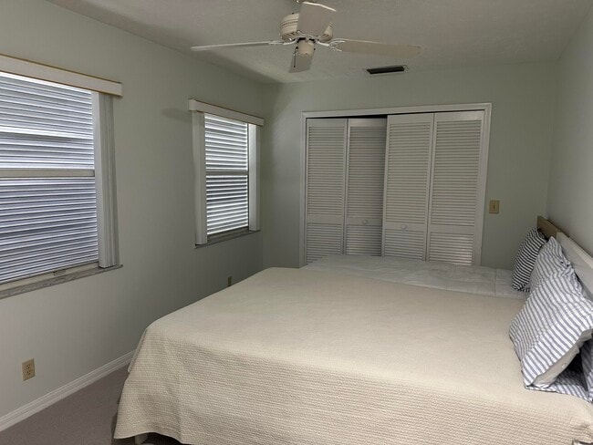 Building Photo - 2476 Harbour Cove Dr