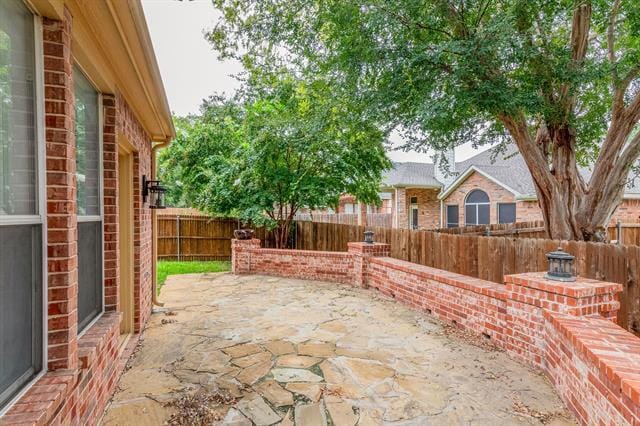 Building Photo - 2212 Bayou Ct