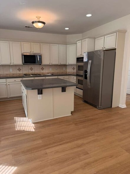 Building Photo - 1098 Frog Leap Trl NW