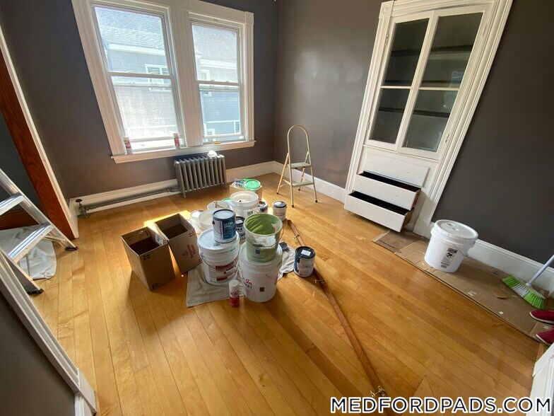 Building Photo - 48 Summer St