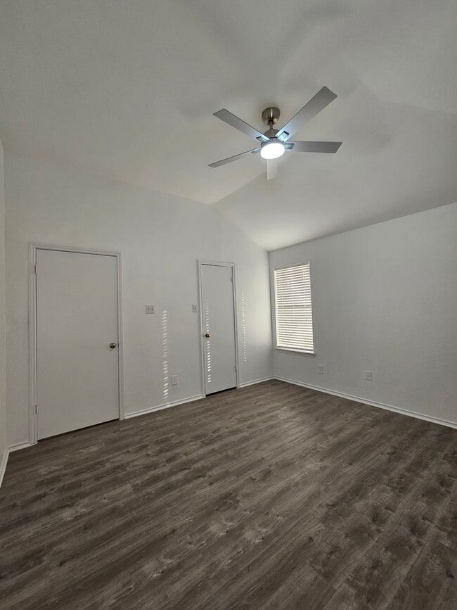 Building Photo - Allen | 3 Bed 2 Bath | Single Family Home ...