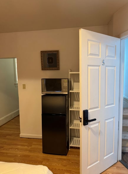 Building Photo - 3580 13th St NW