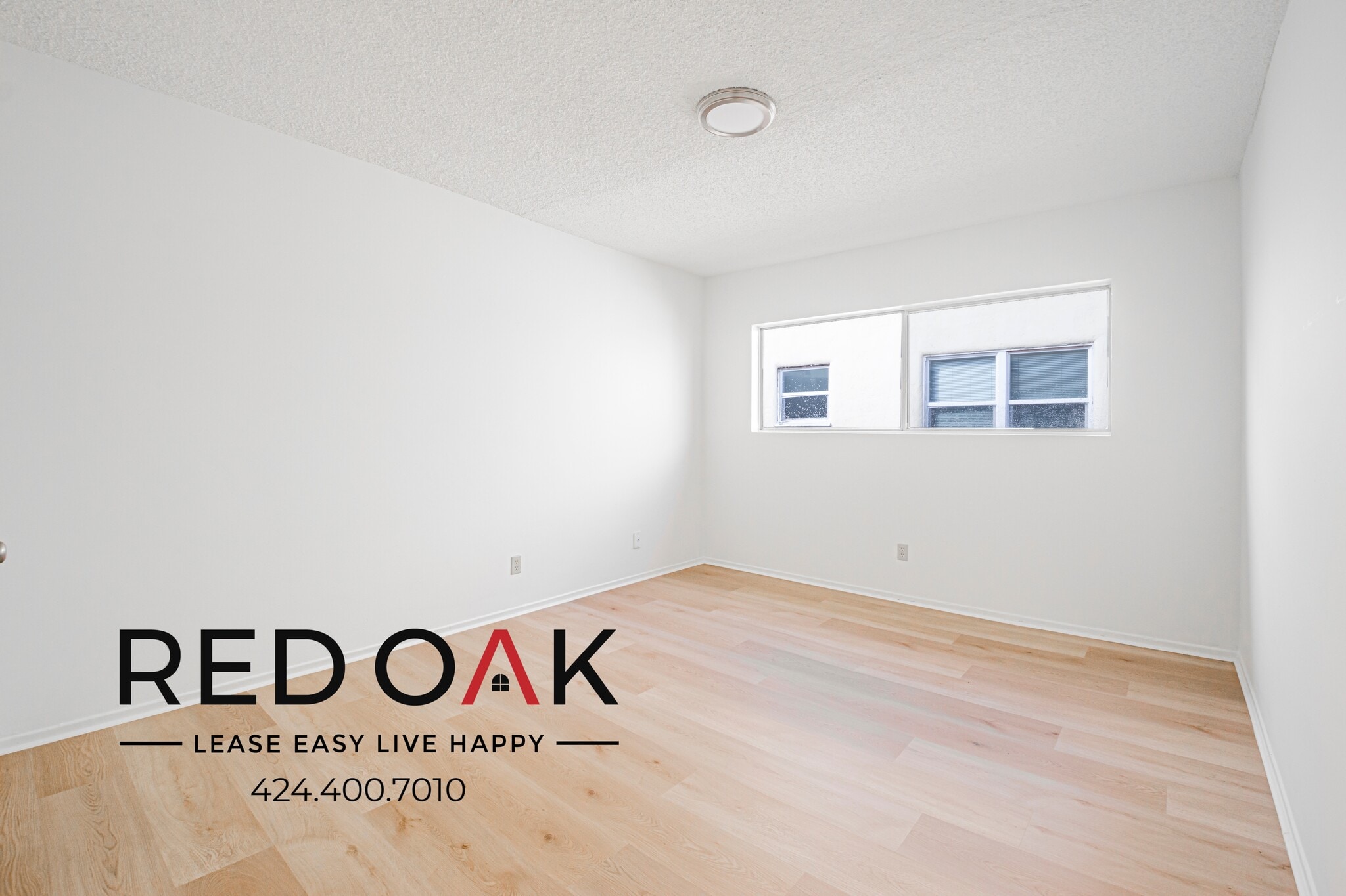 Building Photo - 221 N Berendo St