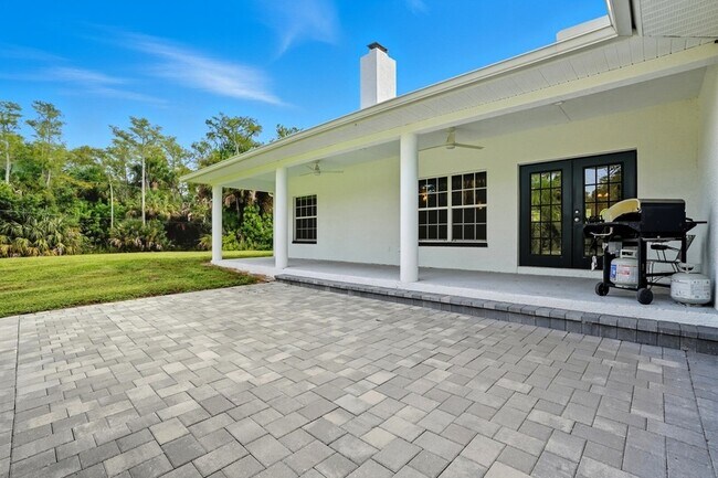 Building Photo - 2261 Krape Rd