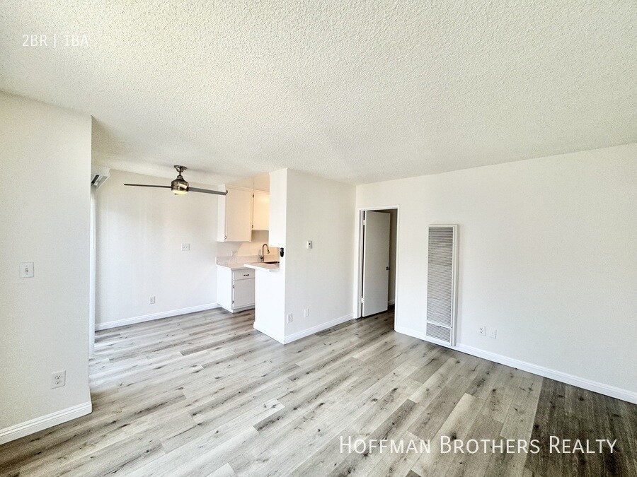 Building Photo - 4334 Berryman Ave