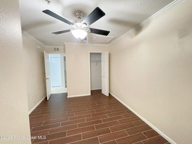 Building Photo - 4066 Meander Pl