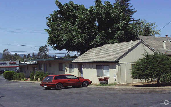 Building Photo - 970 Healdsburg Ave