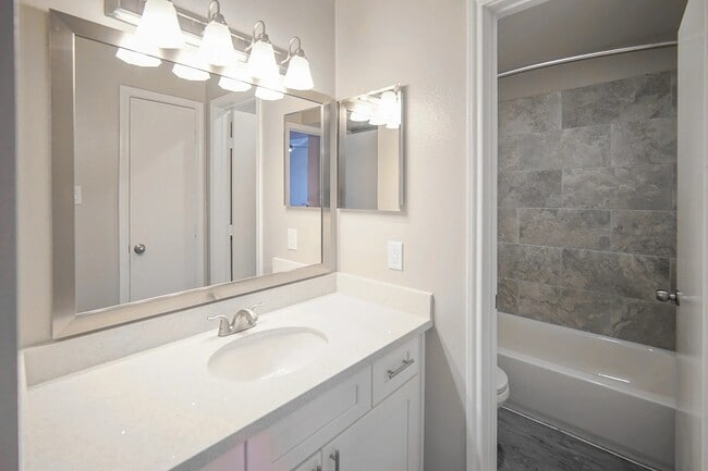 Building Photo - 8455 Will Clayton Pkwy