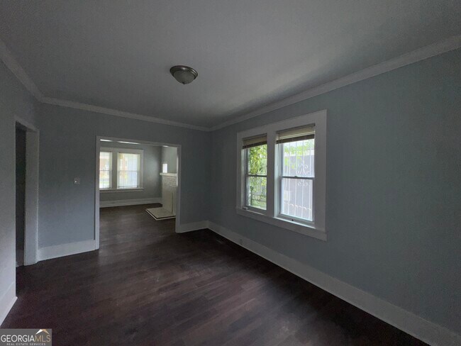 Building Photo - 1462 Lucile Ave SW