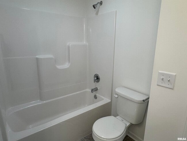 Building Photo - 5888 Butterfield Ct