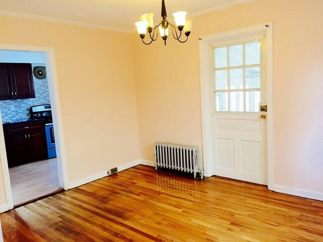 Building Photo - 69-51 181st St