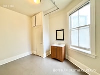 Building Photo - 124 Waverly Pl