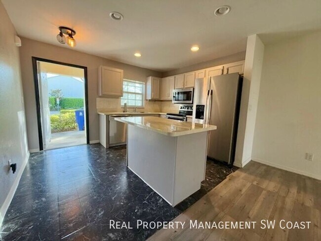 Building Photo - 5172 Leeds Rd