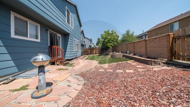 Building Photo - 6937 Cabriolet Dr